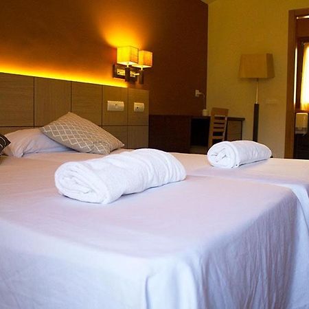 Hotel Valle De Turtzioz Ngoại thất bức ảnh
