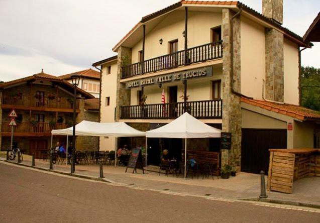Hotel Valle De Turtzioz Ngoại thất bức ảnh