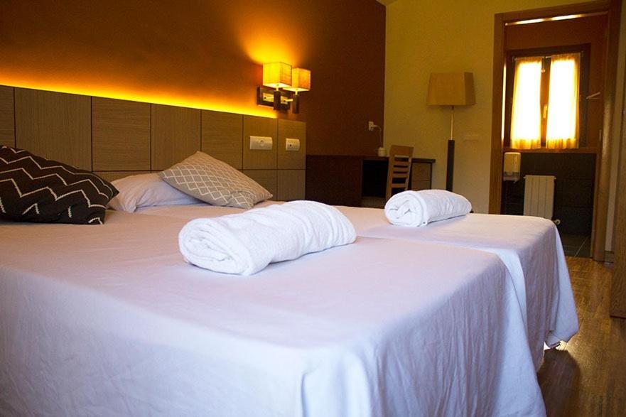 Hotel Valle De Turtzioz Ngoại thất bức ảnh